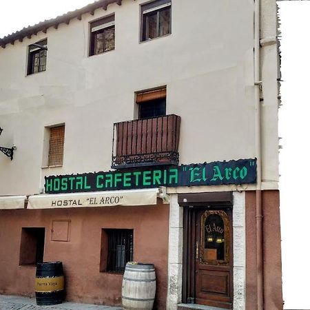 Hostal El Arco Almazan Exterior photo